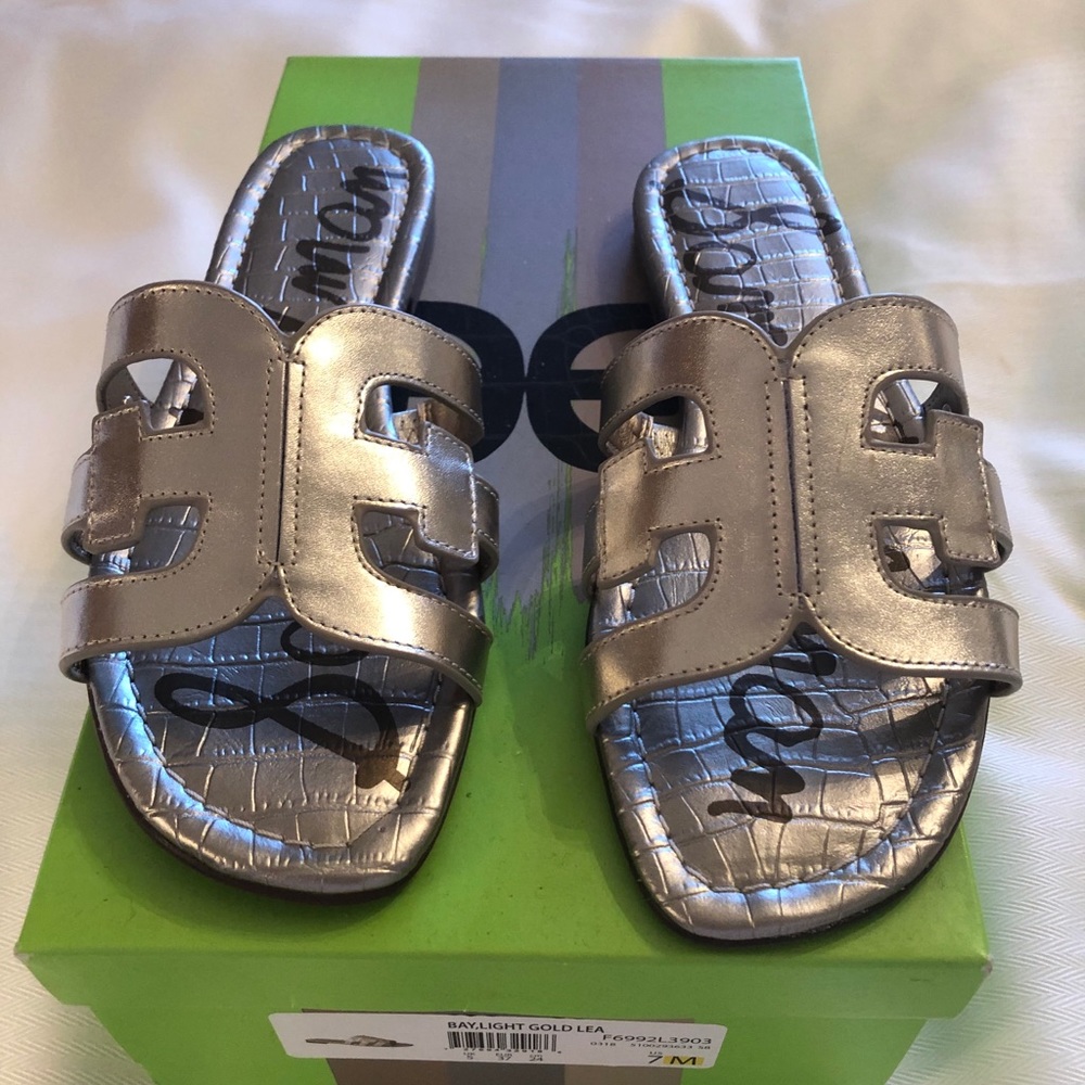 NIB SAM EDELMAN GOLD LEATHER CUTOUT SLIDES SZ 7